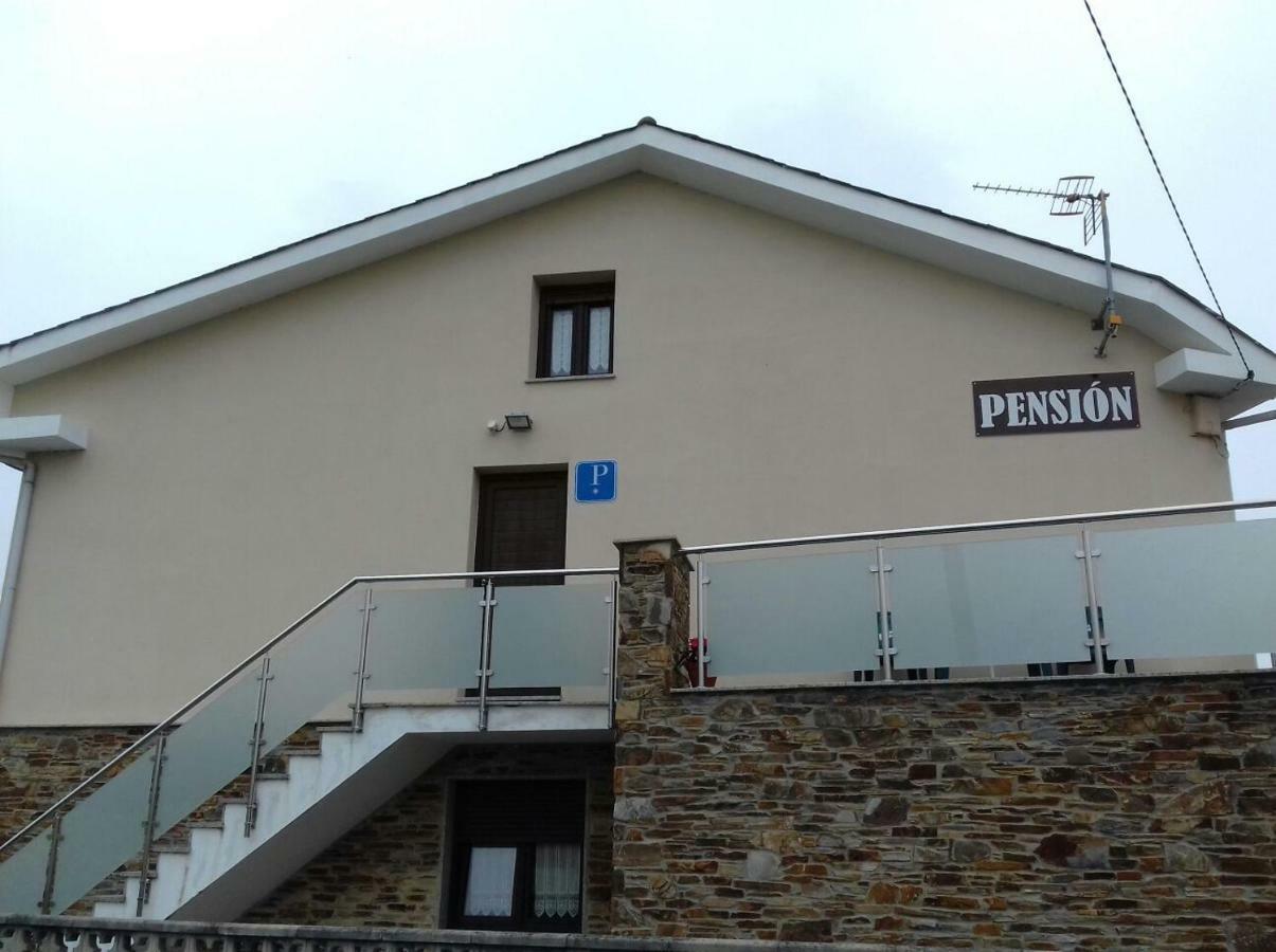 Pension Las Catedrales Hotel Рибадео Екстериор снимка